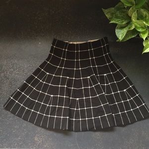 Black and white wet seal mini skirt!!